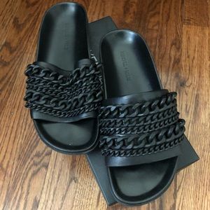 Kendall and Kylie slides